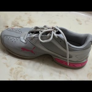 Puma Shoes - Gray and Pink Puma Sneakers Puma Shoes - Gray and Pink Puma Sneakers